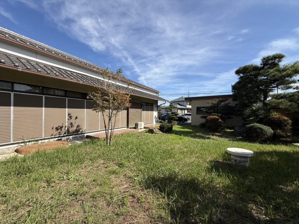 大毛　売地