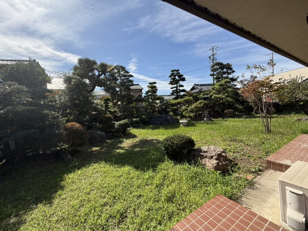 大毛　売地