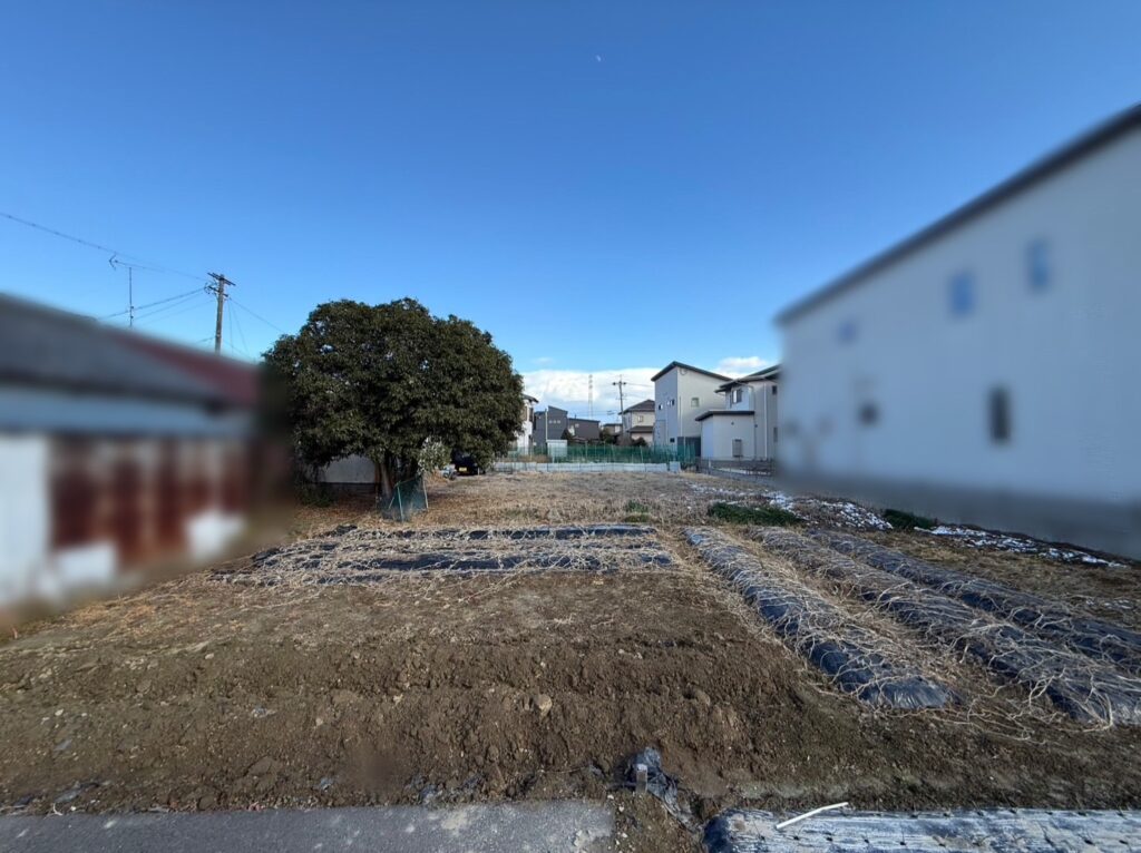 外割田字前堀田　売地